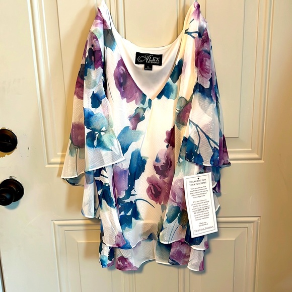 Alex Evenings Tops - SUPER Cute Blouse!
